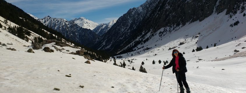 Raquetas de nieve en los pirineos